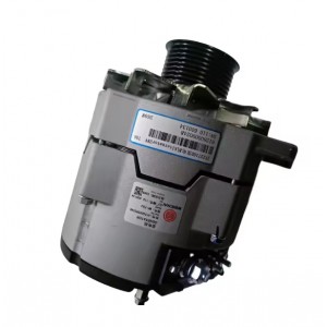 High Quality Sinotruk Howo Sitrak Engine Parts Alternator VG1560090011 for T5G T7H C7 Truck